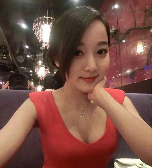 美女最新爆料,揭秘娱乐圈背后的惊人真相！